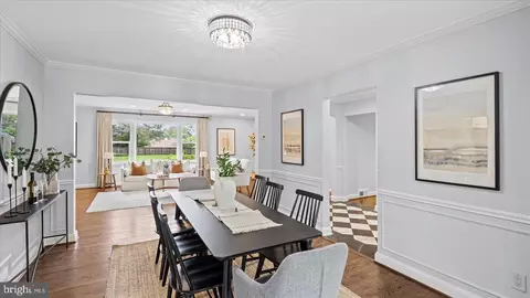 Dining - 514 Hampton Ln, Towson, MD 21286 photo 2 of 2