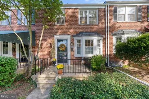 7420 Stanmore Ct, Baltimore, MD 21212