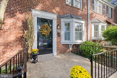 Exterior - 7420 Stanmore Ct, Baltimore, MD 21212 photo 2 of 6