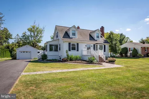 Exterior - 11721 Hamilton Pl, White Marsh, MD 21162 photo 2 of 6