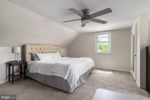 Bedroom - 11721 Hamilton Pl, White Marsh, MD 21162 photo 1 of 6