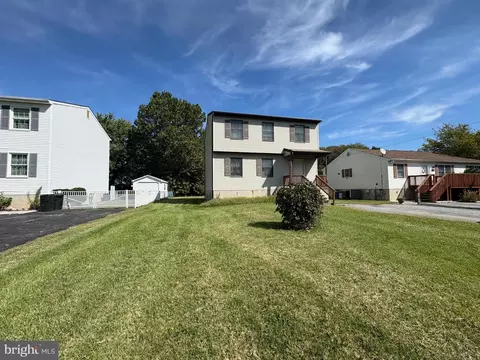 2803 8th St, Sparrows Point, MD 21219 photo 2