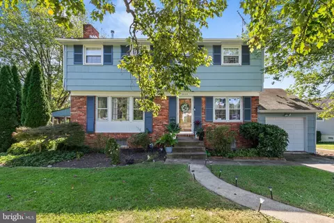 2125 Folkstone Rd, Lutherville Timonium, MD 21093