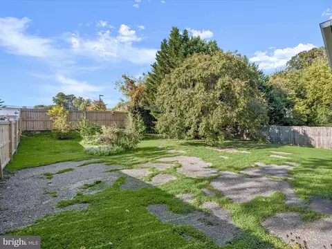 Exterior - 7536 Marks Ave, Nottingham, MD 21236 photo 2 of 4