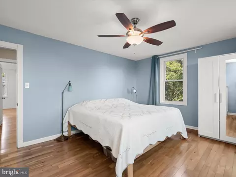 Bedroom - 7536 Marks Ave, Nottingham, MD 21236 photo 3 of 3