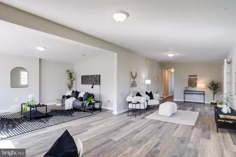 7540 Bay Front Rd, Sparrows Point, MD 21219 photo 14