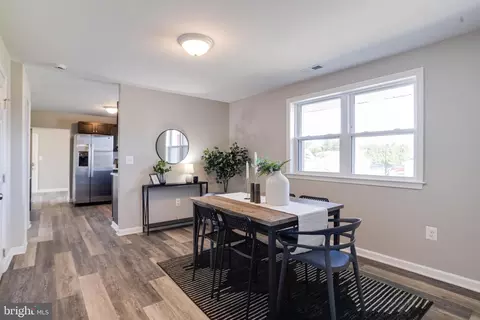 7540 Bay Front Rd, Sparrows Point, MD 21219 photo 28