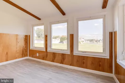 7540 Bay Front Rd, Sparrows Point, MD 21219 photo 24