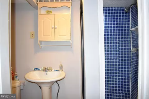 Bath - 3651 Campfield Rd, Baltimore, MD 21207 photo 2 of 2
