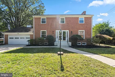 803 Stoneleigh Rd, Baltimore, MD 21212 photo 2