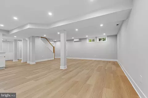 803 Stoneleigh Rd, Baltimore, MD 21212 photo 45