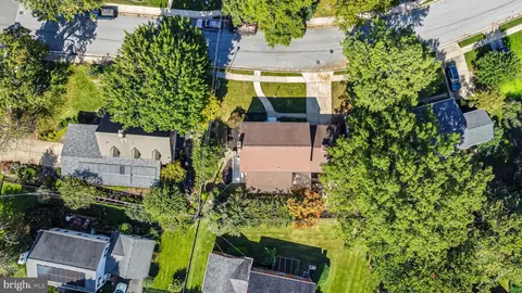 803 Stoneleigh Rd, Baltimore, MD 21212 photo 4