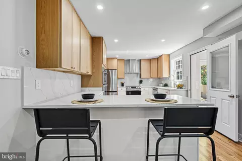 803 Stoneleigh Rd, Baltimore, MD 21212 photo 18