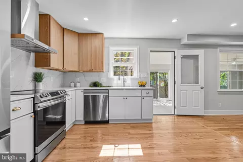 803 Stoneleigh Rd, Baltimore, MD 21212 photo 15