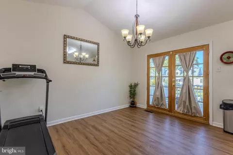 Entry Way - 7530 Haystack Dr, Windsor Mill, MD 21244 photo 3 of 6