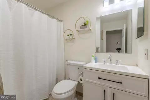 Bath - 7530 Haystack Dr, Windsor Mill, MD 21244 photo 1 of 3