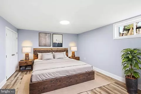 Bedroom - 5006 Shelbourne Rd, Halethorpe, MD 21227 photo 10 of 11