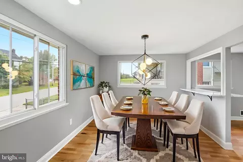 Dining - 5006 Shelbourne Rd, Halethorpe, MD 21227 photo 3 of 3
