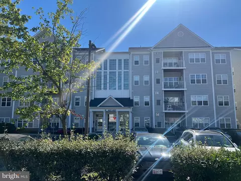 425 Hopkins Landing Dr #425, Essex, MD 21221