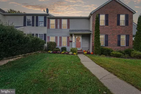 3 Warren Comn Comn, Cockeysville, MD 21030