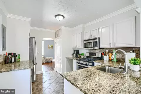 25 Crafton Rd, Essex, MD 21221
