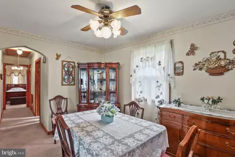 Dining - 4817 E Joppa Rd, Perry Hall, MD 21128 photo 1 of 2