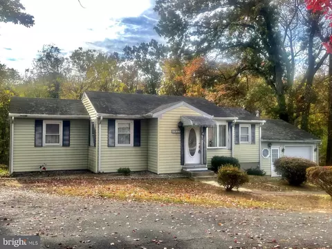 Exterior - 4817 E Joppa Rd, Perry Hall, MD 21128 photo 5 of 5