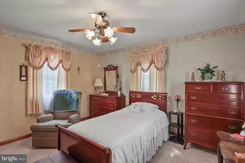 Bedroom - 4817 E Joppa Rd, Perry Hall, MD 21128 photo 2 of 2
