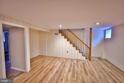 207 Murdock Rd, Baltimore, MD 21212 photo 32