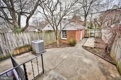 207 Murdock Rd, Baltimore, MD 21212 photo 42
