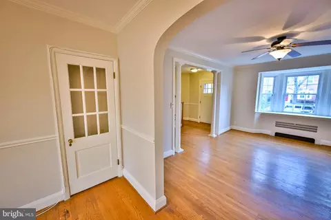 207 Murdock Rd, Baltimore, MD 21212 photo 8