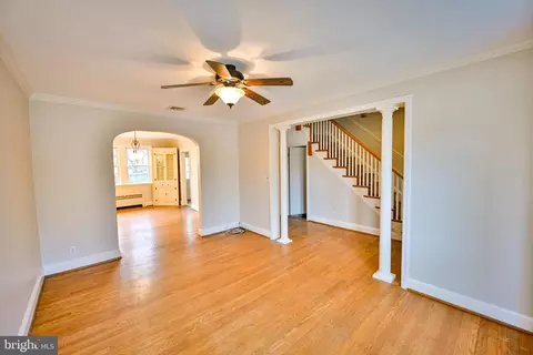 207 Murdock Rd, Baltimore, MD 21212 photo 7