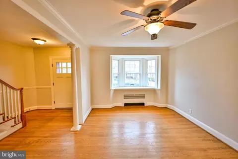 207 Murdock Rd, Baltimore, MD 21212 photo 4