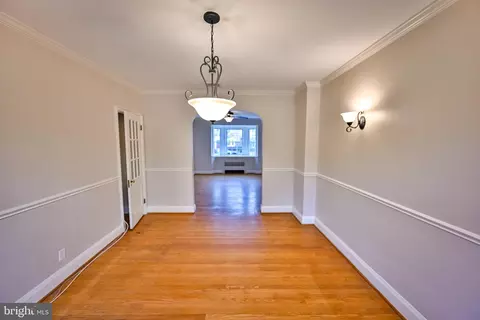 207 Murdock Rd, Baltimore, MD 21212 photo 9