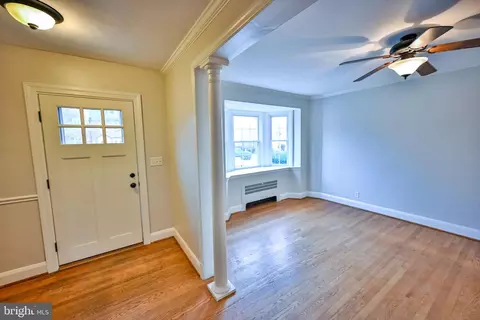 207 Murdock Rd, Baltimore, MD 21212 photo 3