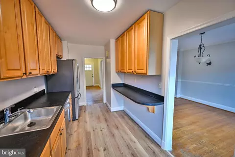 207 Murdock Rd, Baltimore, MD 21212 photo 14