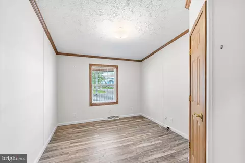 3204 Jonquil Ln, Middle River, MD 21220 photo 23