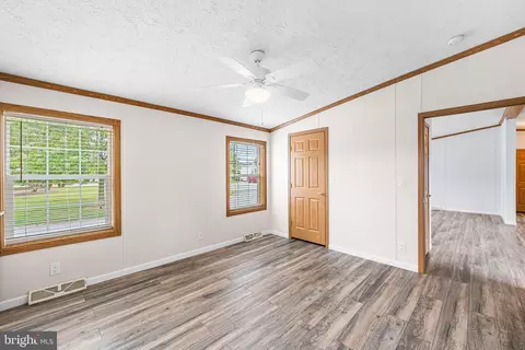 3204 Jonquil Ln, Middle River, MD 21220 photo 17
