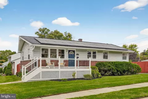 1920 Drummond Rd, Catonsville, MD 21228