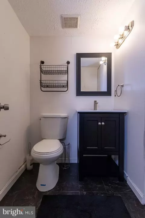 511 Kosoak Rd, Middle River, MD 21220 photo 43