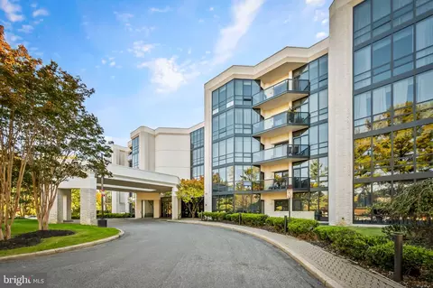 4001 Old Court Rd #517, Pikesville, MD 21208