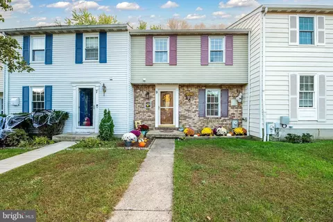 9 Hapsburg Ct, Parkville, MD 21234