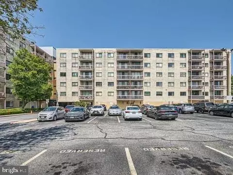 130 Slade Ave #411, Pikesville, MD 21208