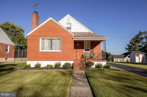 8929 Yvonne Ave, Nottingham, MD 21236