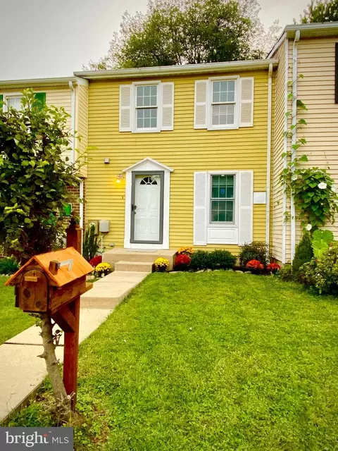 112 Hapsburg Ct, Parkville, MD 21234