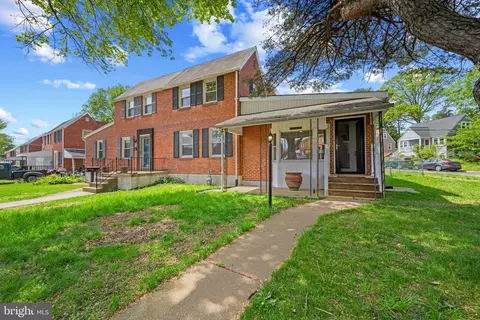 301 3rd St, Baltimore, MD 21206 photo 2