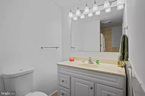 301 3rd St, Baltimore, MD 21206 photo 15