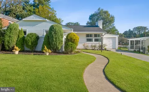 1232 Saint Andrews Way, Baltimore, MD 21239