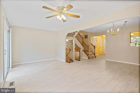 15 Cedarcone, Nottingham, MD 21236 photo 9