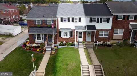 7618 Charlesmont Rd, Dundalk, MD 21222
